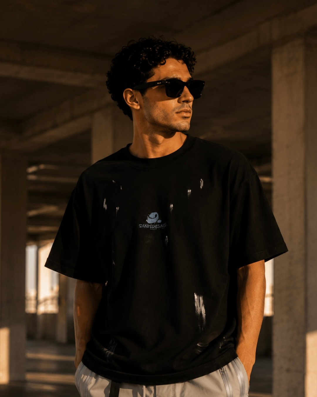 Distressed Tee – Black